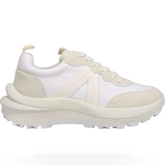 MIA Scout Off Women's Cream and White Sneakers Athletic Shoes Size 9 - Picture 3 of 11
